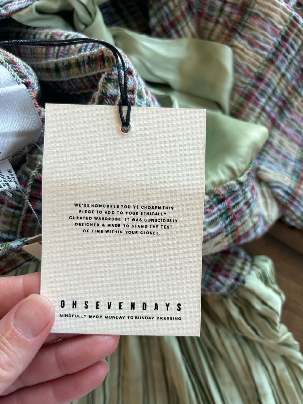 NWT OHSEVENDAYS Anthropologie McKenzie Shirred Tartan Pleated Green Midi Dress M - Picture 11 of 13